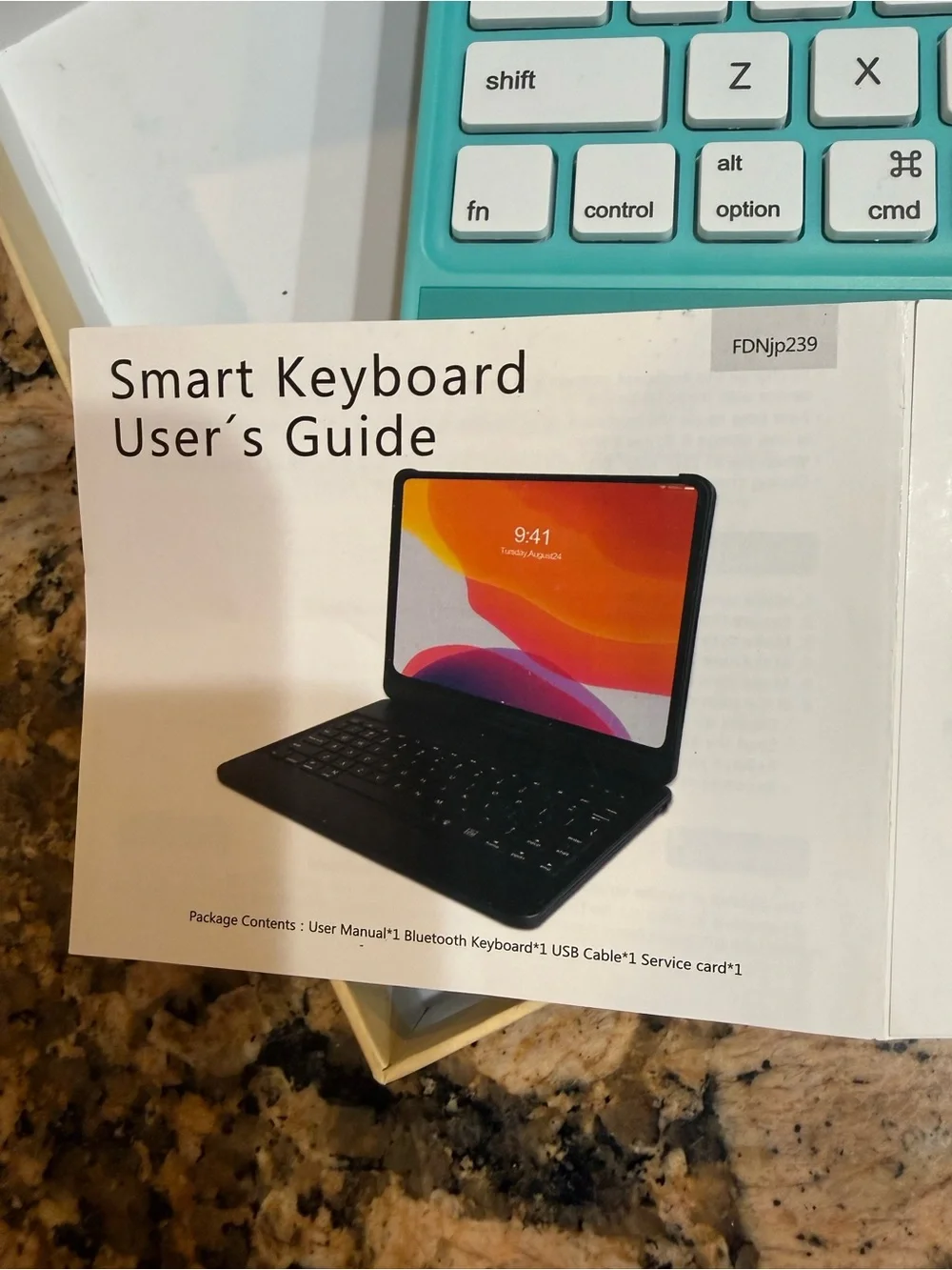 SMART brand Turquoise Bluetooth Tablet Keyboard Case no cords included